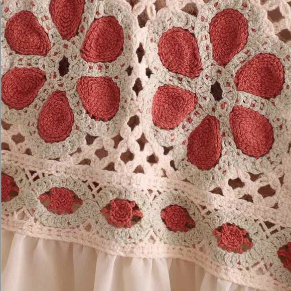 Chic Chiffon Crochet Knit Blouse - Picture 13 of 14